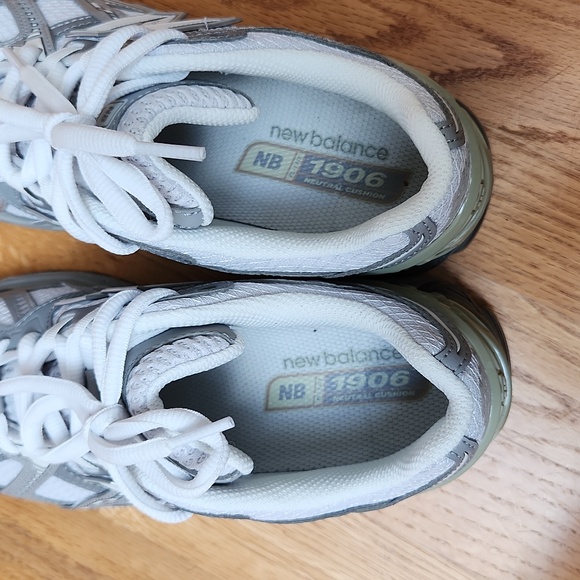 New Balance 1906N - Picture 4 of 10